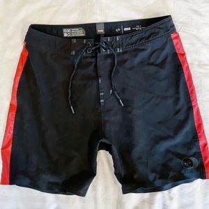 Globe 32” board shorts, 15” inseam